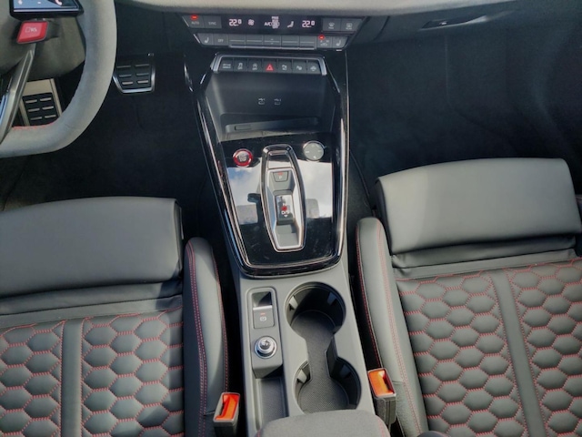 Audi RS3 Quattro S-Tronic Sedan