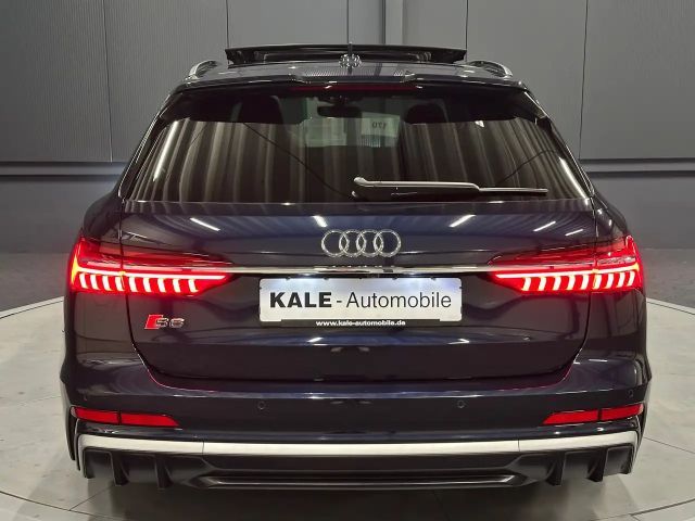 Audi S6 Avant Quattro