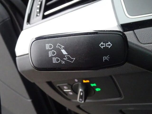 Volkswagen Passat 1.5 TSI Business Variant