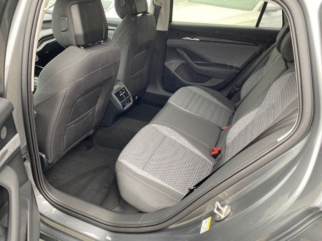 Skoda Superb Combi Selection iV