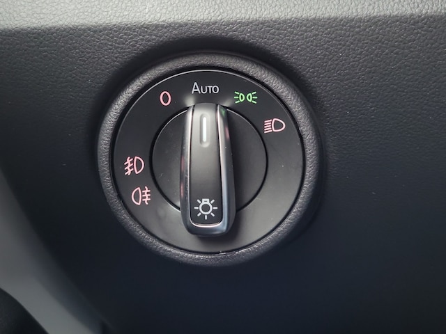 Volkswagen up! Active