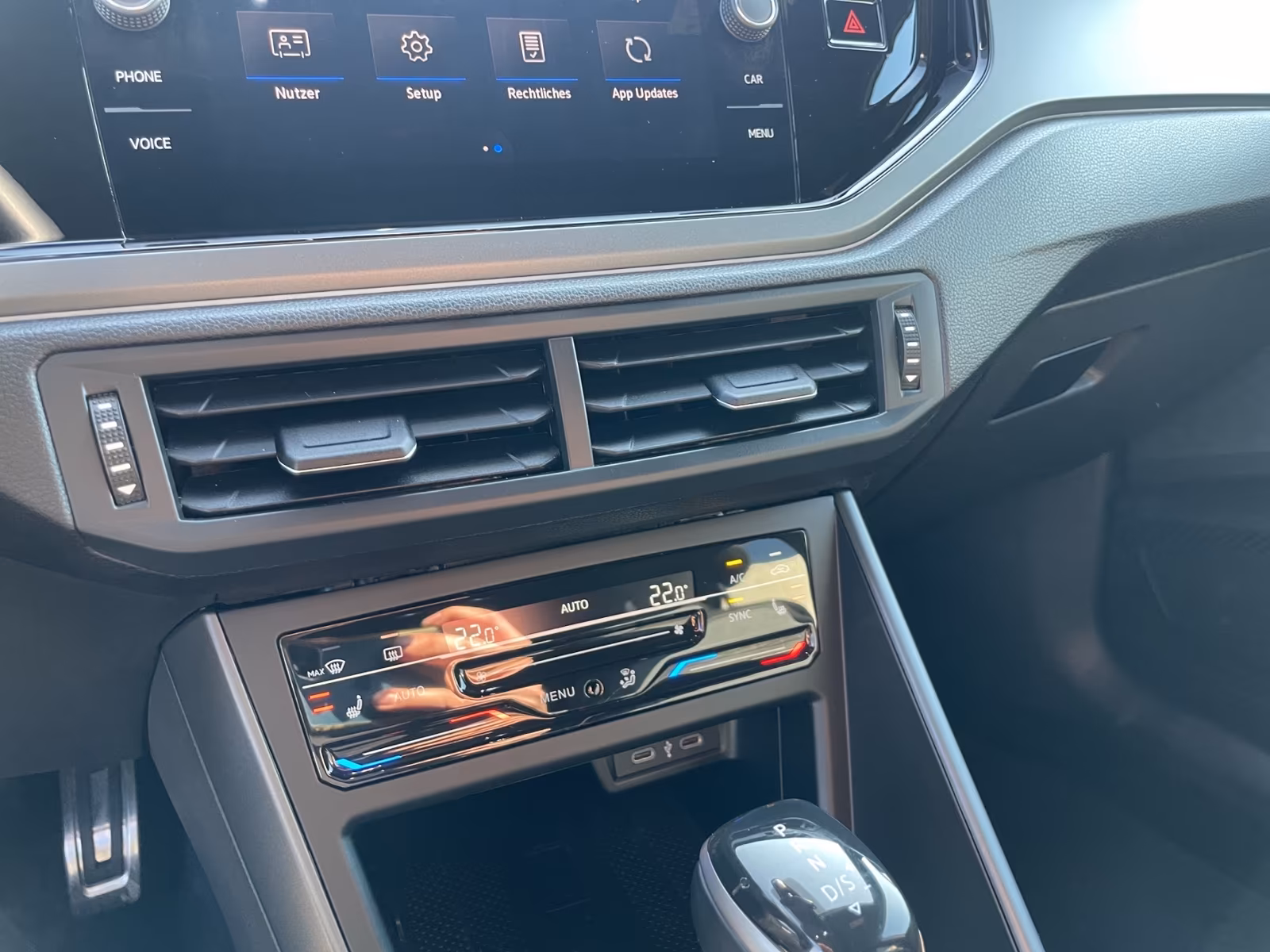 Volkswagen Taigo 1.5 TSI DSG R-Line