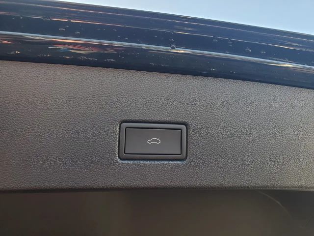 Volkswagen T-Roc IQ.Drive R-Line