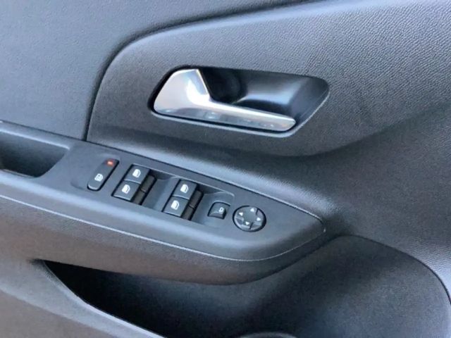 Opel Corsa YES SHZ LenkradHZG PDC LED DAB Apple CarPlay Andro