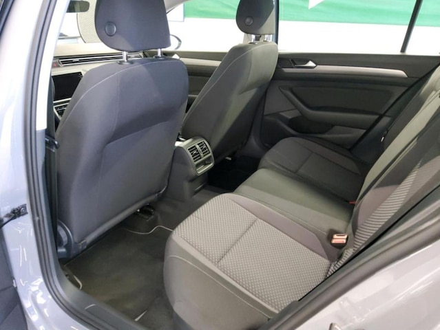 Volkswagen Passat 1.5 TSI DSG Variant