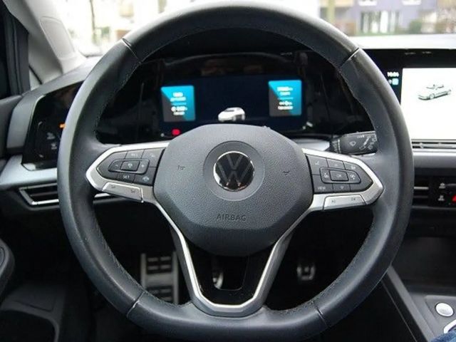 Volkswagen Golf Active ACC App LED Kamera Sitzheizung Alu