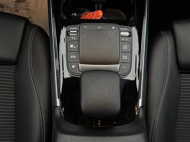 Mercedes-Benz GLB 220 GLB 220 d