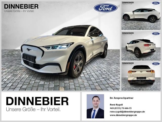 Ford Mustang Mach-E AWD