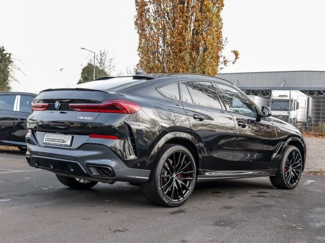 BMW X6 Coupé M50i