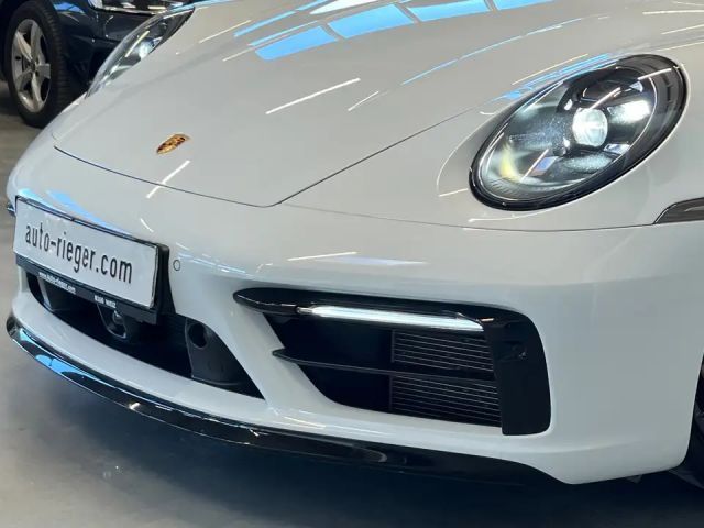 Porsche 992 4S Carrera Coupé