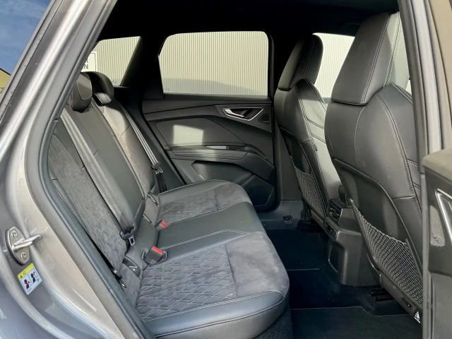 Audi Q4 e-tron 50 Quattro S-Line
