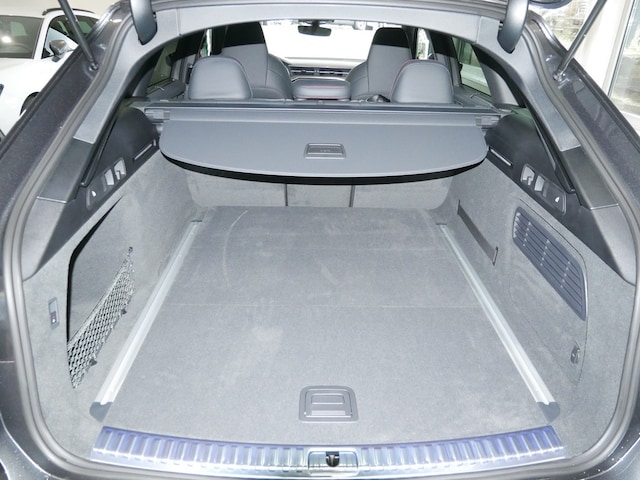 Audi A6 e-tron Avant Performance Quattro