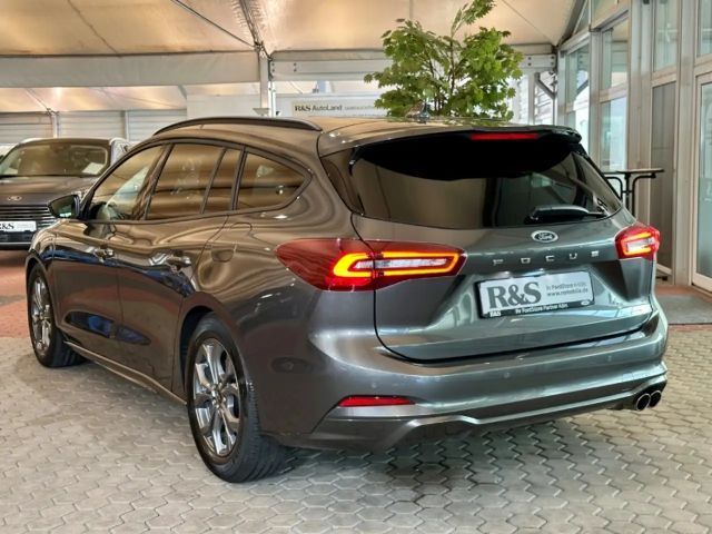 Ford Focus ST Line Wagon