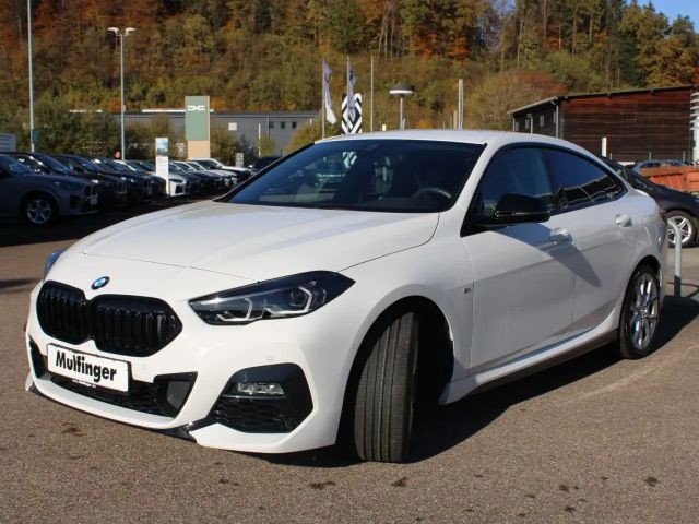 BMW 220 220i Coupé M-Sport
