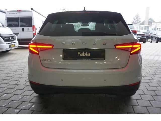 Skoda Fabia 1.0 TSI Tour