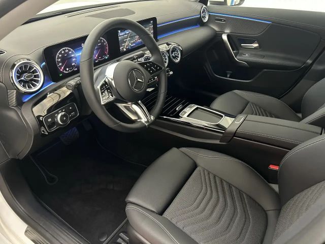 Mercedes-Benz CLA 180 Shooting Brake