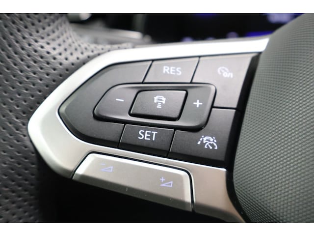 Volkswagen T-Roc 1.5 TSI Cabriolet R-Line