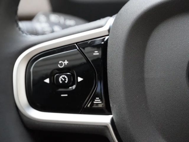 Volvo XC90 AWD Dark T8 Ultra