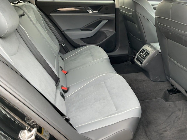 Volkswagen Passat 2.0 TDI Business DSG Variant