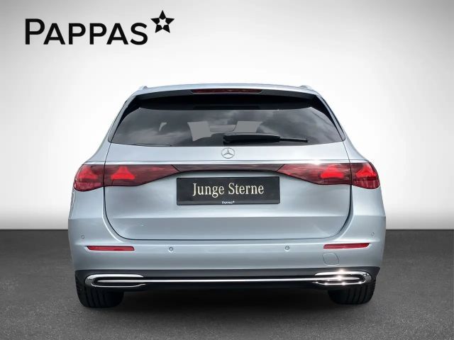 Mercedes-Benz E 220 E 220 d Estate