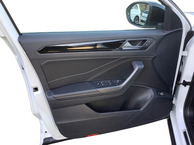 Volkswagen T-Roc 2.0 TSI DSG R-Line