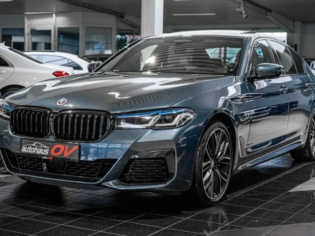 BMW 530 530e M-Sport Sedan