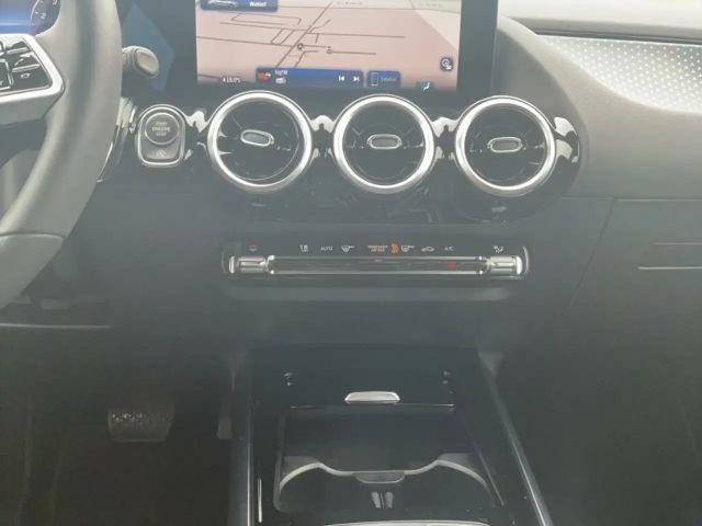 Mercedes-Benz B 180 Progressive