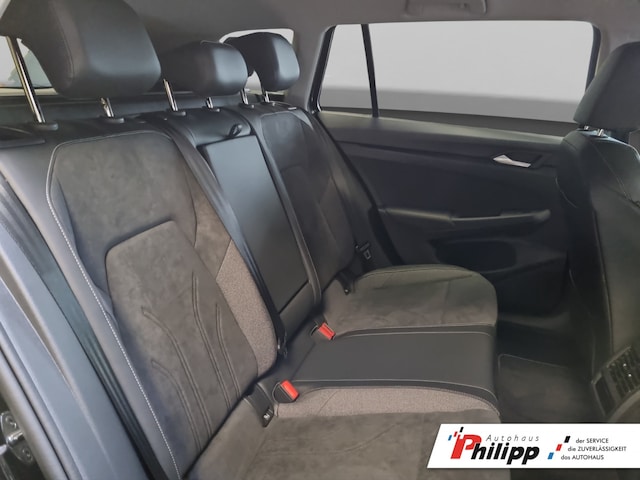 Volkswagen Golf 1.5 eTSI Style Variant