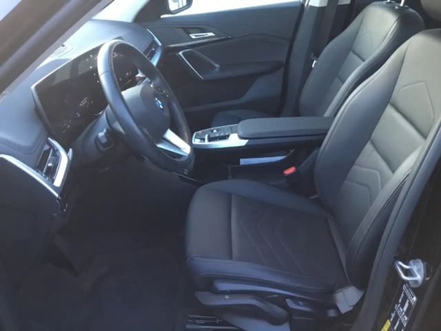 BMW iX1 Sedan xDrive