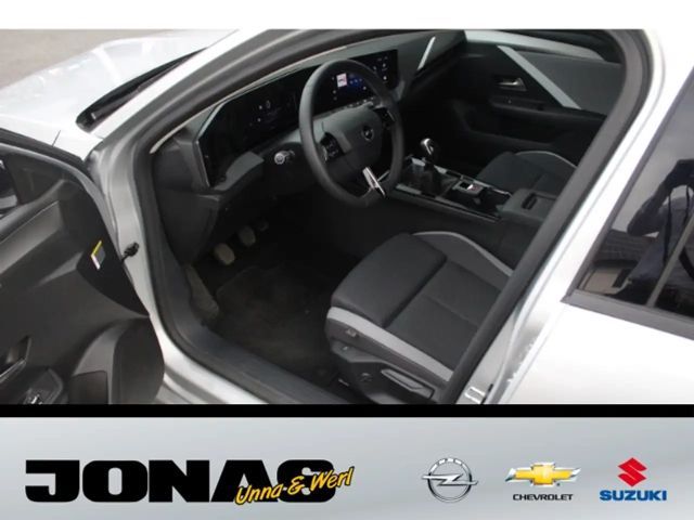 Opel Astra 1.2 Turbo Enjoy Sports Tourer