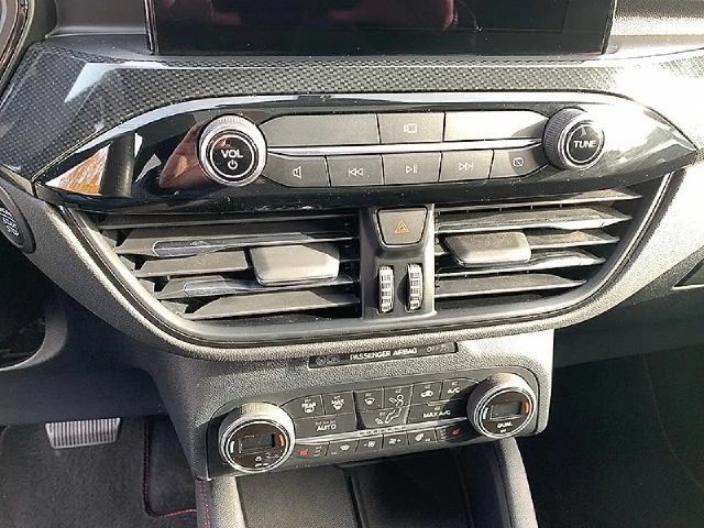 Ford Kuga Plug in Hybrid ST Line