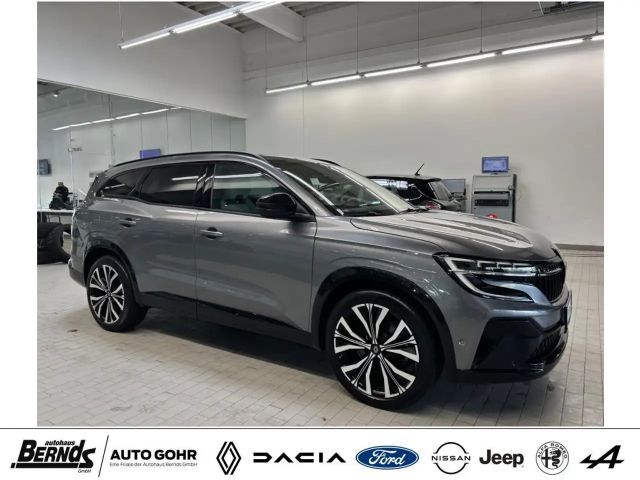 Renault Espace E-Tech Hybrid Iconic