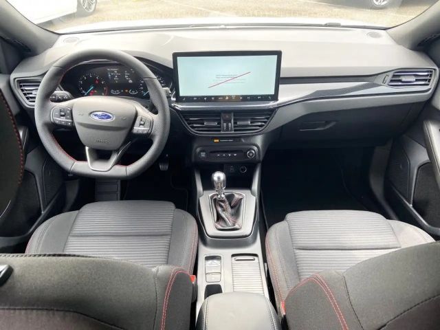 Ford Focus EcoBoost ST Line Wagon