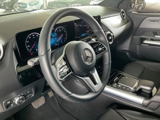 Mercedes-Benz B 180 B 180 KAMERA/SPUR/NAVI/GRA/PARKTRONIC