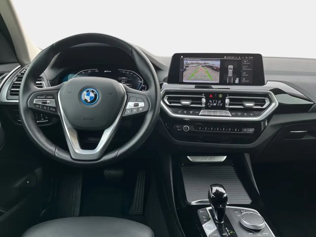 BMW X3 xDrive30e