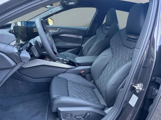 Audi A6 e-tron Quattro