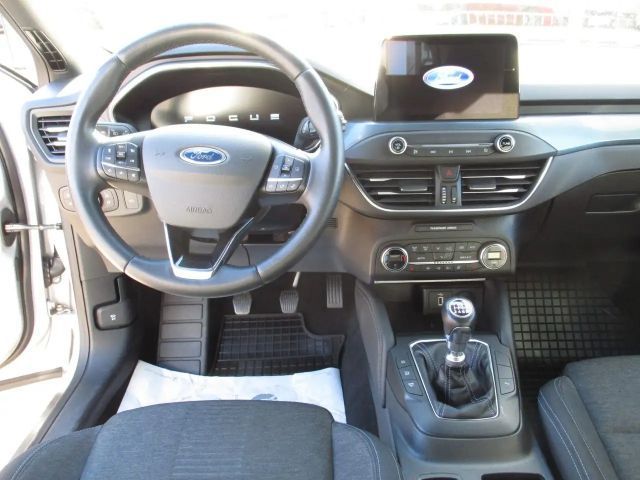 Ford Focus Active Wagon