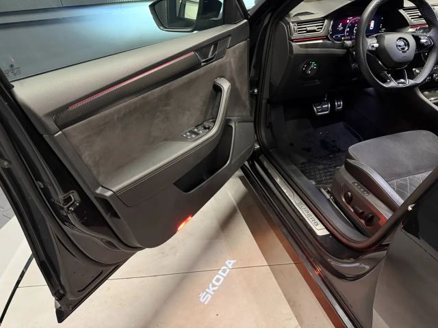 Skoda Superb 4x4 Combi Sportline