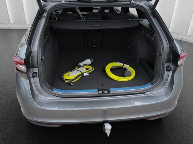 Skoda Superb Combi Sportline iV