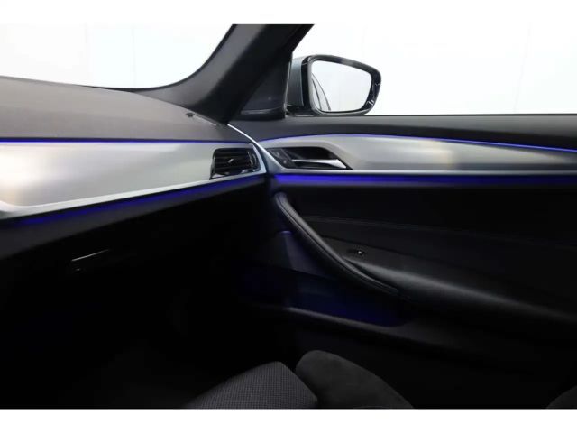 BMW 520 520d M-Sport