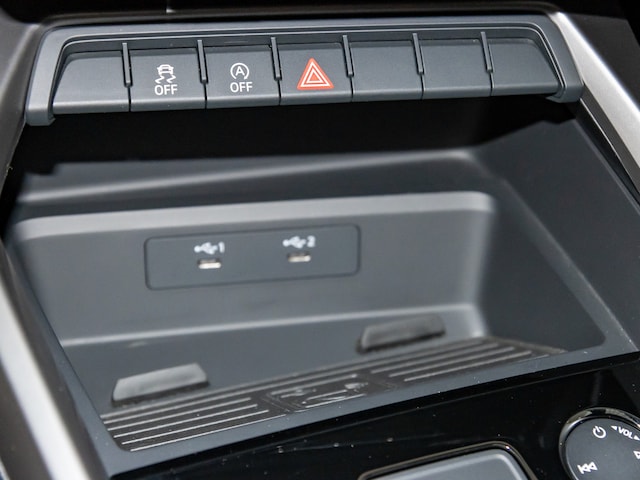 Audi A3 30 TFSI S-Tronic Sportback