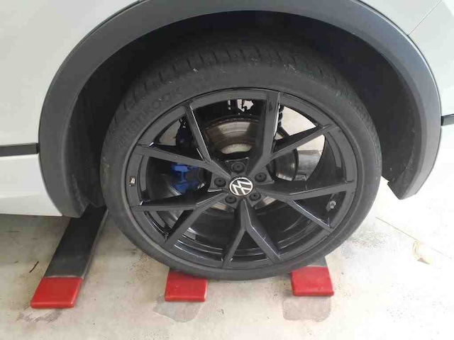 Volkswagen Tiguan 2.0 TSI DSG