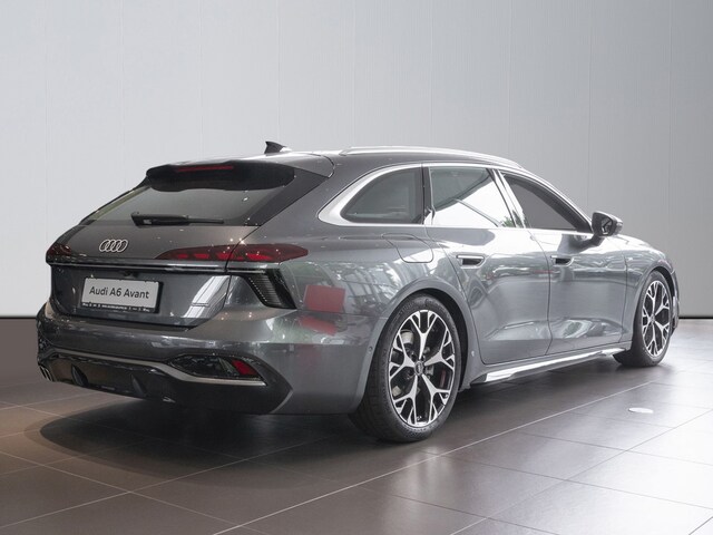 Audi A6 Avant Quattro S-Tronic