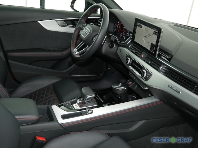 Audi RS4 Avant Quattro