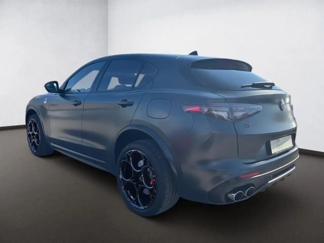 Alfa Romeo Stelvio Q4 Quadrifoglio Turbo