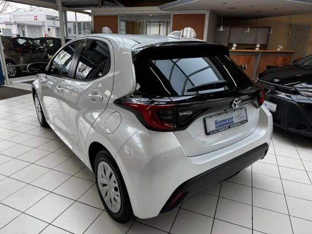 Toyota Yaris Hatchback