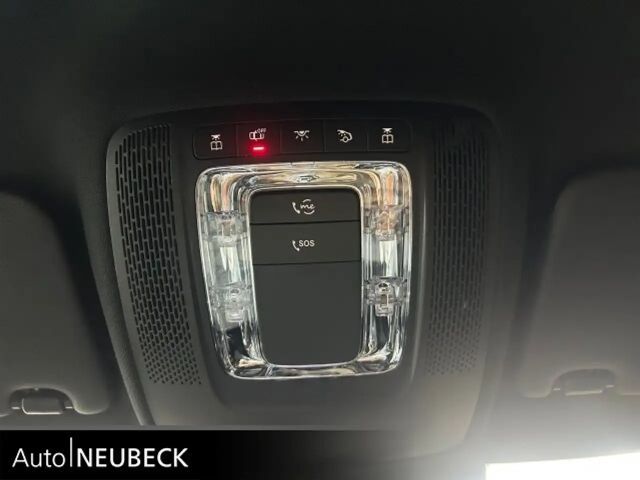 Mercedes-Benz CLA 200 AMG Line Shooting Brake