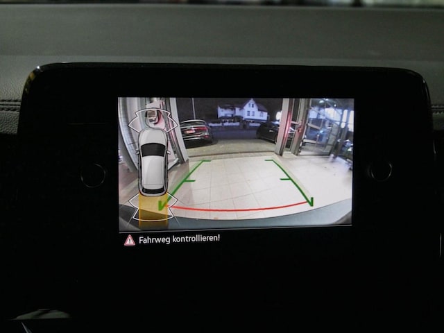 Volkswagen T-Roc 1.5 TSI DSG R-Line