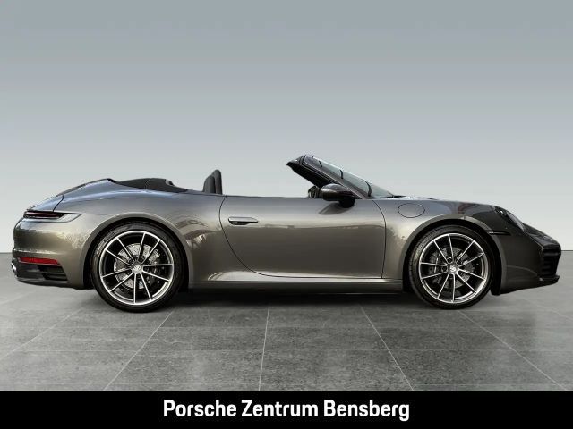 Porsche 992 Cabrio Carrera