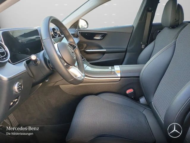 Mercedes-Benz C 220 AVANTGARDE C 220 d Estate